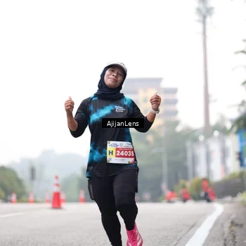 Runner Photo 7065726