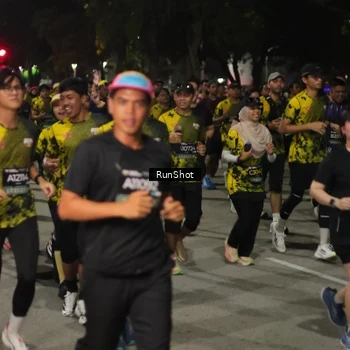 Runner Photo 7065734