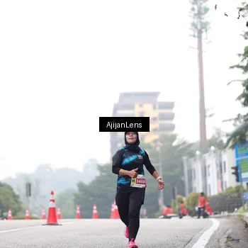 Runner Photo 7065736