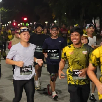 Runner Photo 7065743