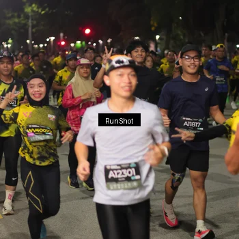 Runner Photo 7065755