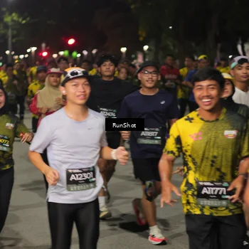 Runner Photo 7065757