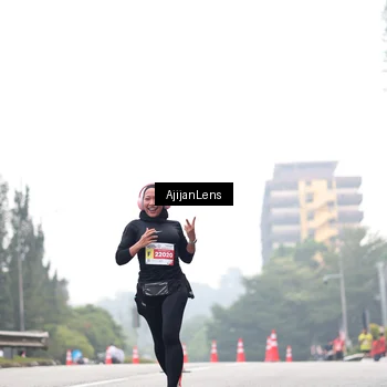 Runner Photo 7065759