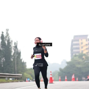 Runner Photo 7065767