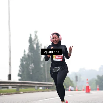 Runner Photo 7065785