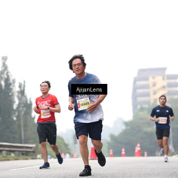Runner Photo 7065794