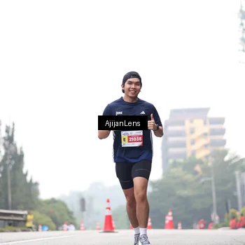 Runner Photo 7065805