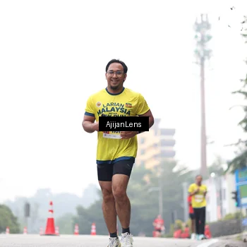 Runner Photo 7065815