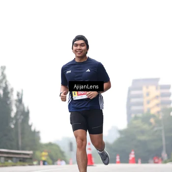 Runner Photo 7065816