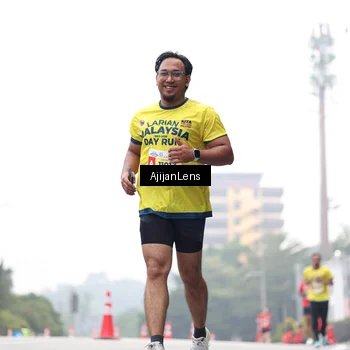 Runner Photo 7065826