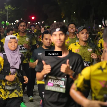 Runner Photo 7065837