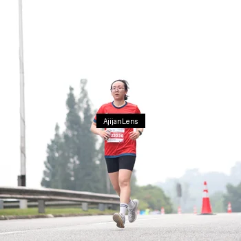 Runner Photo 7065852