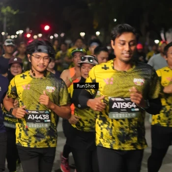 Runner Photo 7065861