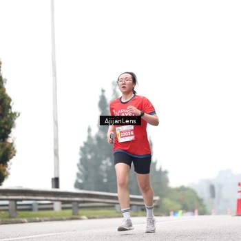 Runner Photo 7065863