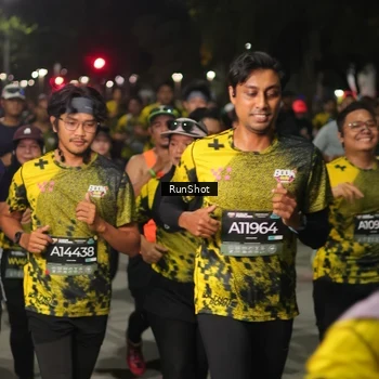 Runner Photo 7065871