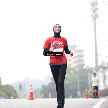 Runner Photo 7065893