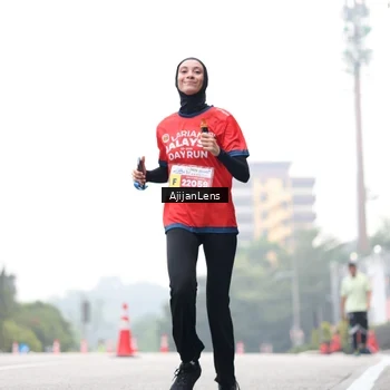 Runner Photo 7065894