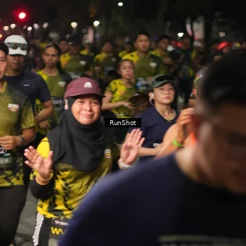 Runner Photo 7065895