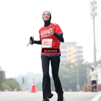 Runner Photo 7065898