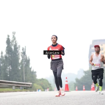 Runner Photo 7065901