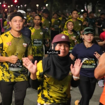 Runner Photo 7065904