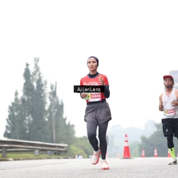 Runner Photo 7065906