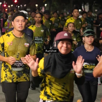 Runner Photo 7065907
