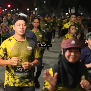 Runner Photo 7065908