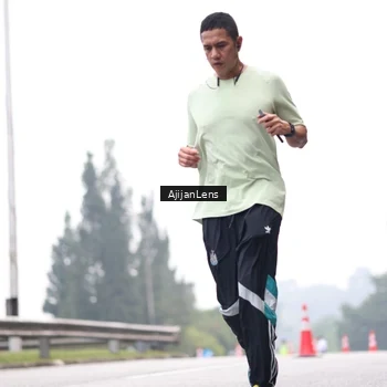 Runner Photo 7065914