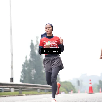 Runner Photo 7065927