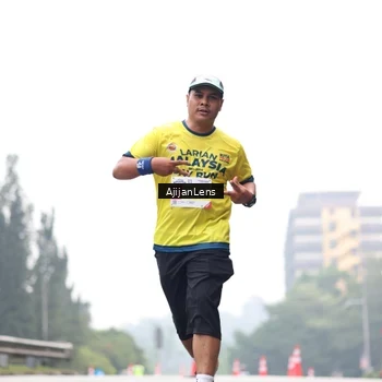 Runner Photo 7065960