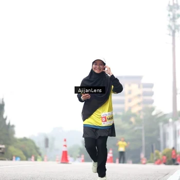 Runner Photo 7065975