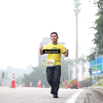 Runner Photo 7065983