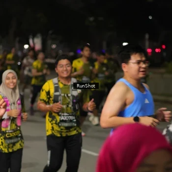 Runner Photo 7065988