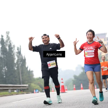 Runner Photo 7066002
