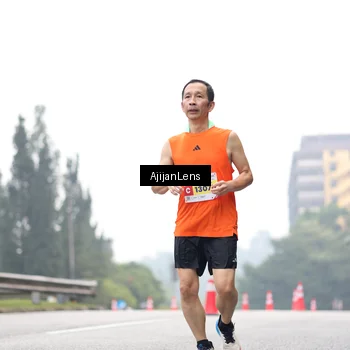 Runner Photo 7066015
