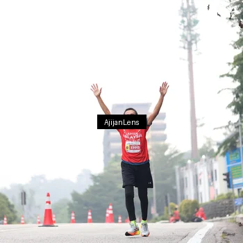Runner Photo 7066019