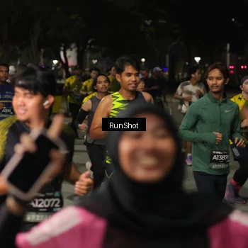 Runner Photo 7066030