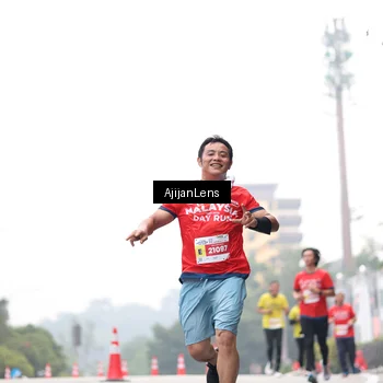 Runner Photo 7066048