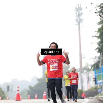 Runner Photo 7066057