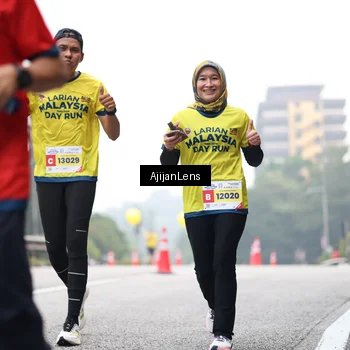 Runner Photo 7066070