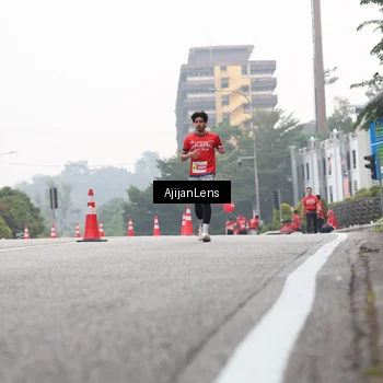 Runner Photo 7066084