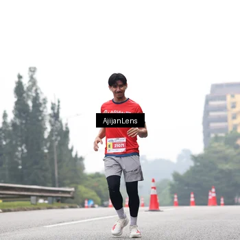 Runner Photo 7066086