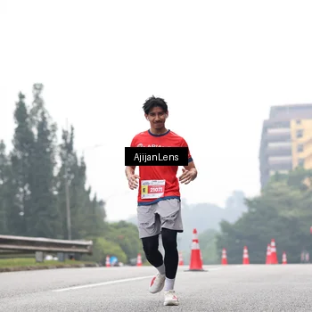 Runner Photo 7066088