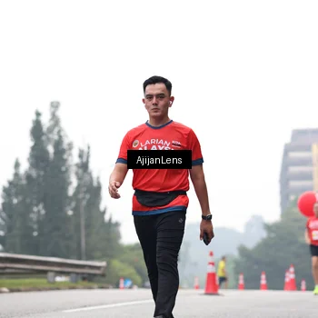 Runner Photo 7066103