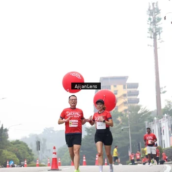 Runner Photo 7066112