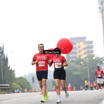 Runner Photo 7066119