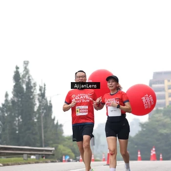 Runner Photo 7066123