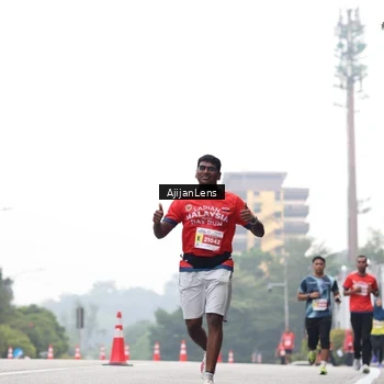 Runner Photo 7066132
