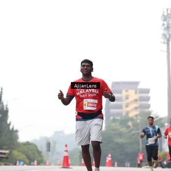 Runner Photo 7066136